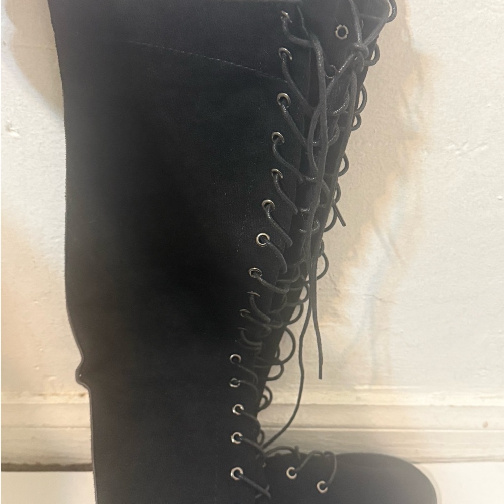 Women's Black Lace-Up Knee-High Boots - Picture 3 of 5